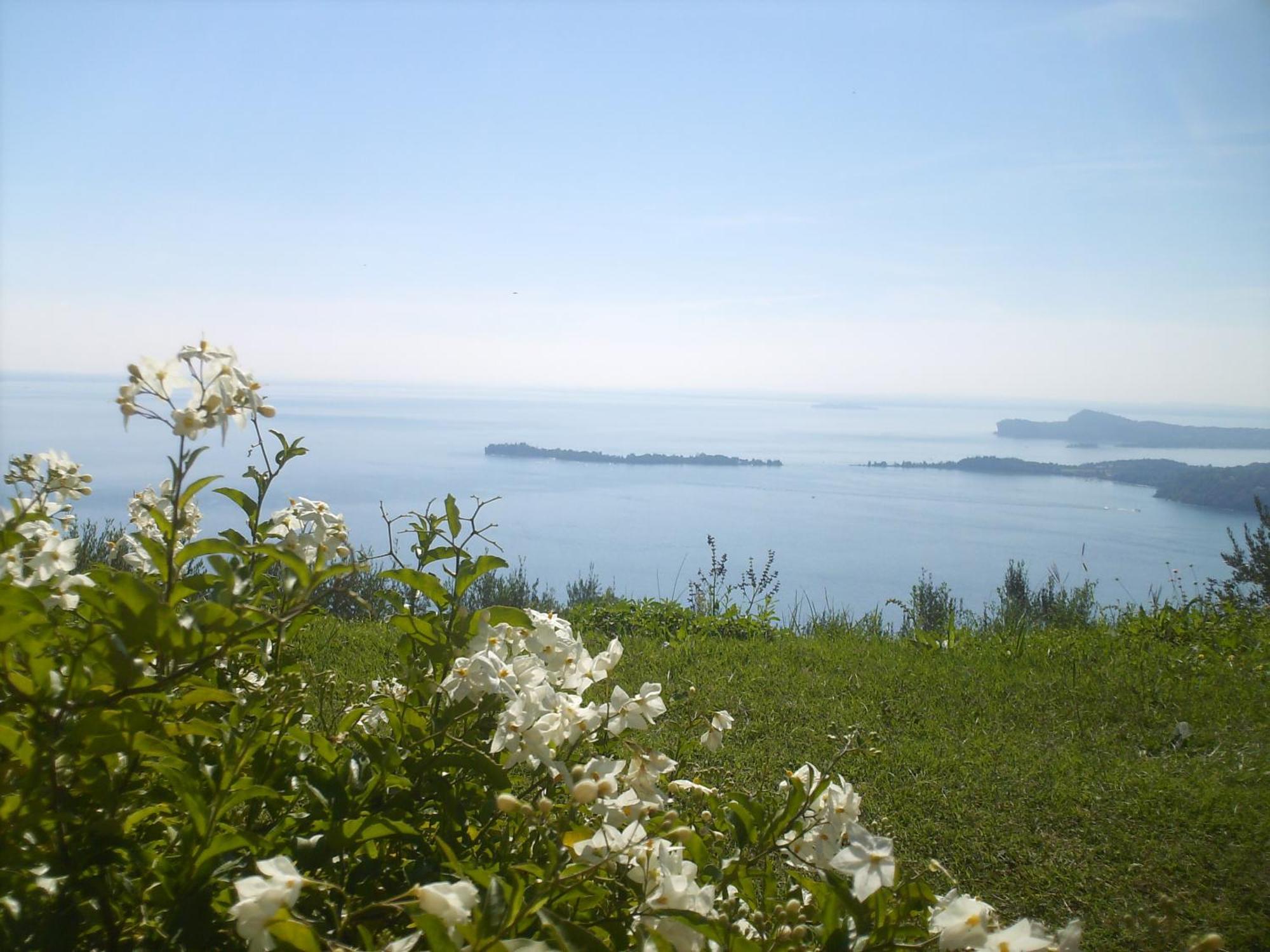 Agriturismo Il Casale Del Lago Gardone Riviera Exterior foto